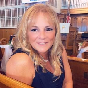 Meet your Posher, Beverly